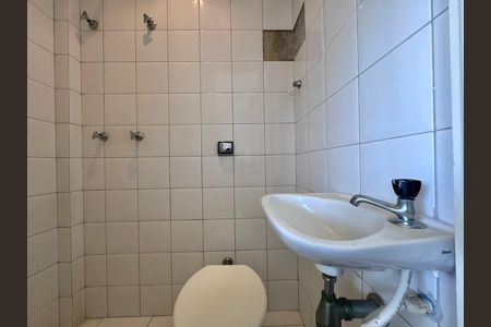 Apartamento para alugar com 120m², 3 quartos e 3 vagas Apartamento para alugar com 120m², 3 quartos e 3 vagasBanheiro de Serviço