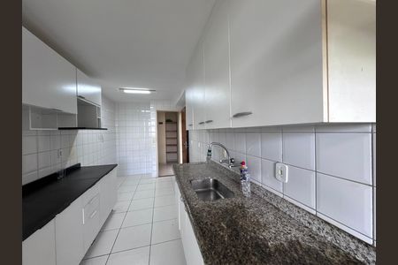 Cozinha de apartamento para alugar com 3 quartos, 120m² em Recreio dos Bandeirantes, Rio de Janeiro