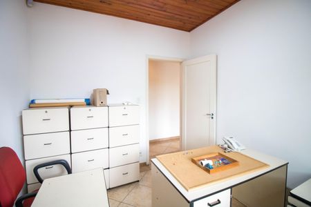 Casa à venda com 200m², 4 quartos e 3 vagas Casa à venda com 200m², 4 quartos e 3 vagasQuarto 1