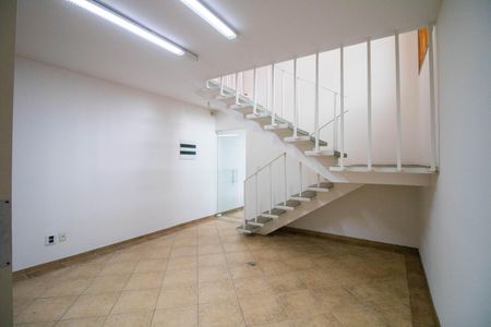 Sala de casa à venda com 4 quartos, 200m² em Campo Belo, São Paulo