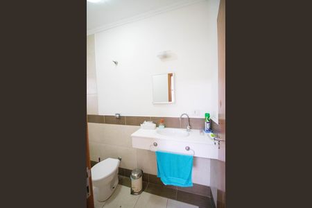 Casa à venda com 200m², 4 quartos e 3 vagas Casa à venda com 200m², 4 quartos e 3 vagasBanheiro da Suíte