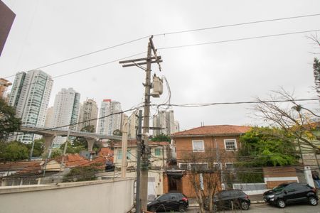 Casa à venda com 200m², 4 quartos e 3 vagas Casa à venda com 200m², 4 quartos e 3 vagasVista do Quarto 3