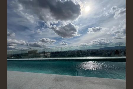 Apartamento à venda com 36m², 1 quarto e 1 vagaFoto 02