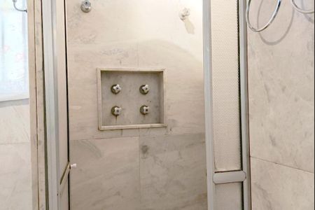 Casa à venda com 231m², 3 quartos e 3 vagasFoto 32