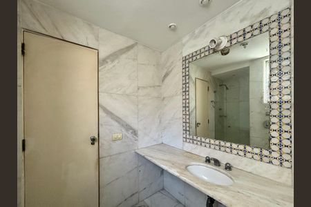 Apartamento à venda com 116m², 3 quartos e 1 vagaBanheiro social