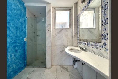 Apartamento à venda com 116m², 3 quartos e 1 vagaBanheiro da Suíte