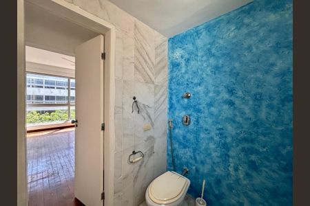 Apartamento à venda com 116m², 3 quartos e 1 vagaBanheiro da Suíte