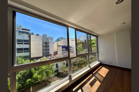 Apartamento à venda com 116m², 3 quartos e 1 vagaPlaca