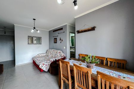 Apartamento à venda com 67m², 3 quartos e 1 vaga Apartamento à venda com 67m², 3 quartos e 1 vagaSala