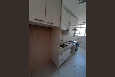 Apartamento para alugar com 72m², 2 quartos e 2 vagas Apartamento para alugar com 72m², 2 quartos e 2 vagasCozinha