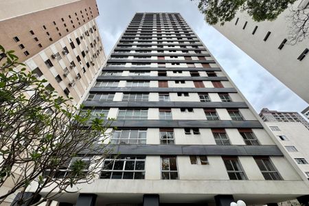 Apartamento à venda com 240m², 3 quartos e 2 vagasFachada