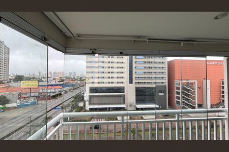 Apartamento à venda com 67m², 2 quartos e 1 vaga Varanda