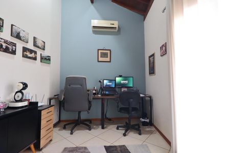 Escritório de casa de condomínio para alugar com 5 quartos, 240m² em Residencial Villa Florenca, Ribeirão Preto