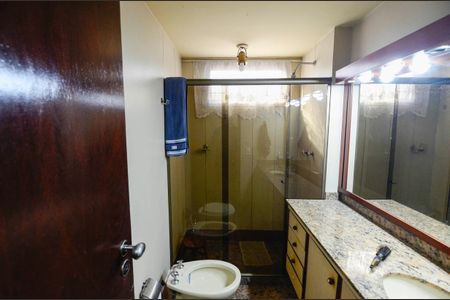 Apartamento à venda com 110m², 3 quartos e 2 vagasBanheiro da Suíte