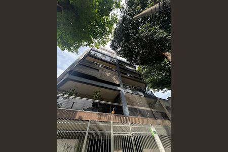 Apartamento à venda com 110m², 3 quartos e 2 vagasPlaquinha