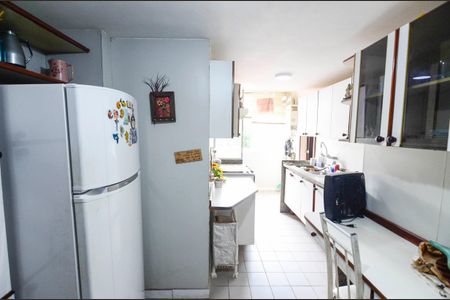 Apartamento à venda com 110m², 3 quartos e 2 vagasCozinha