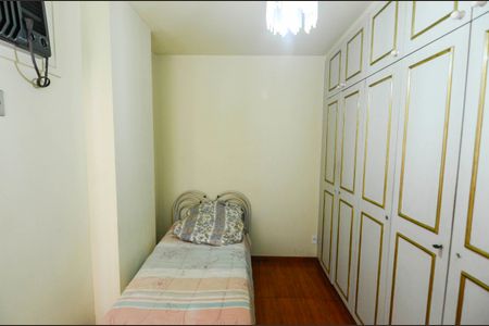Apartamento à venda com 110m², 3 quartos e 2 vagasQuarto 2