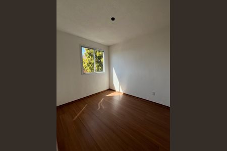 Quarto de apartamento para alugar com 2 quartos, 43m² em Arvoredo II, Contagem