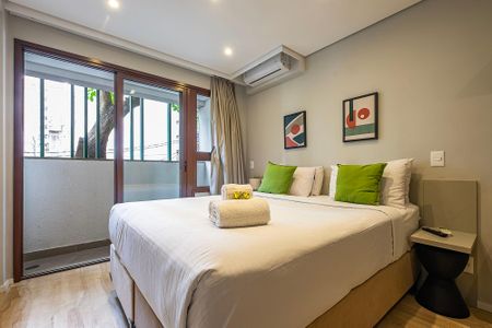 Studio para alugar com 30m², 1 quarto e 1 vaga Studio para alugar com 30m², 1 quarto e 1 vagaStudio