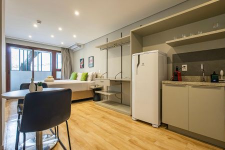 Studio para alugar com 30m², 1 quarto e 1 vaga Studio para alugar com 30m², 1 quarto e 1 vagaStudio