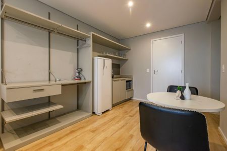 Studio para alugar com 30m², 1 quarto e 1 vaga Studio para alugar com 30m², 1 quarto e 1 vagaStudio