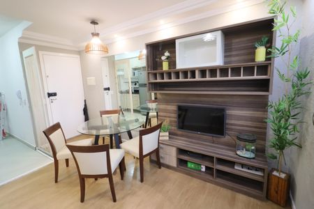 Sala de apartamento para alugar com 2 quartos, 40m² em São Pedro, Osasco