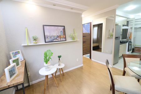 Sala de apartamento para alugar com 2 quartos, 40m² em São Pedro, Osasco