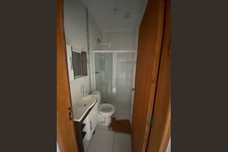 Banheiro Social de apartamento para alugar com 2 quartos, 55m² em Cidade Ocian, Praia Grande