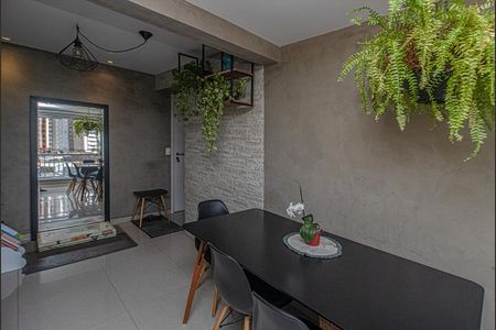Apartamento à venda com 60m², 2 quartos e 1 vagaSala