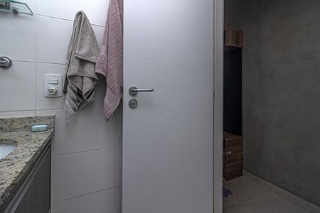 Apartamento à venda com 60m², 2 quartos e 1 vagaBanheiro
