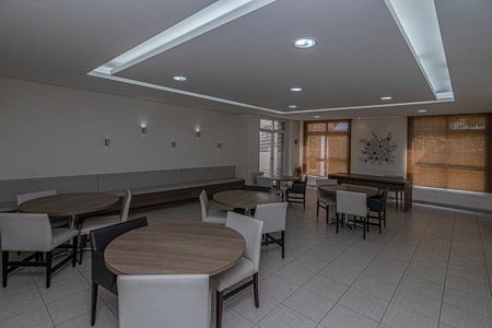 Apartamento à venda com 60m², 2 quartos e 1 vagaÁrea comum