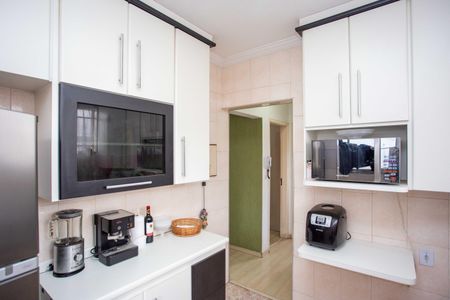 Apartamento à venda com 55m², 2 quartos e 2 vagasCozinha