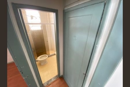 Apartamento para alugar com 42m², 1 quarto e sem vagaBanheiro