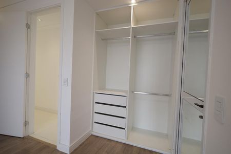 Apartamento à venda com 114m², 3 quartos e 2 vagasSuíte 3