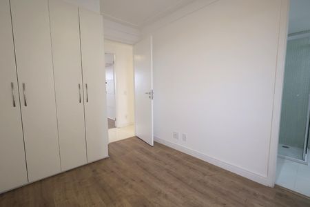 Apartamento à venda com 114m², 3 quartos e 2 vagasSuíte 2