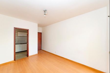 Sala de apartamento à venda com 3 quartos, 72m² em Calafate, Belo Horizonte