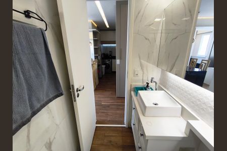 Apartamento à venda com 33m², 2 quartos e sem vagaBanheiro