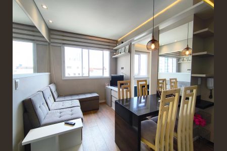 Sala de apartamento para alugar com 2 quartos, 33m² em Cambuci, São Paulo