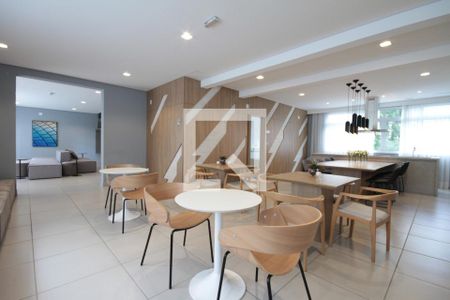 Apartamento à venda com 33m², 2 quartos e sem vagaÁrea comum - Salão de festas