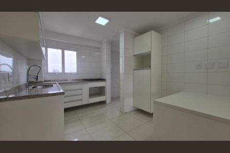 Apartamento à venda com 128m², 4 quartos e 2 vagasCozinha