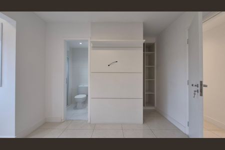 Apartamento à venda com 128m², 4 quartos e 2 vagasSuíte