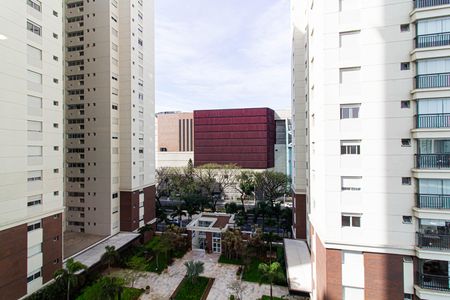 Apartamento à venda com 132m², 3 quartos e 2 vagas Apartamento à venda com 132m², 3 quartos e 2 vagasVista da Varanda