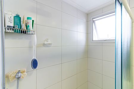 Apartamento à venda com 132m², 3 quartos e 2 vagas Apartamento à venda com 132m², 3 quartos e 2 vagasBanheiro da Suíte
