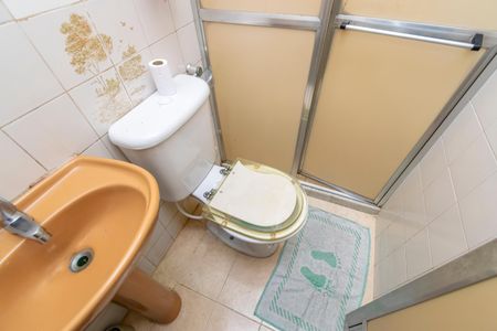 Casa de condomínio à venda com 60m², 2 quartos e 1 vaga Casa de condomínio à venda com 60m², 2 quartos e 1 vagaBanheiro