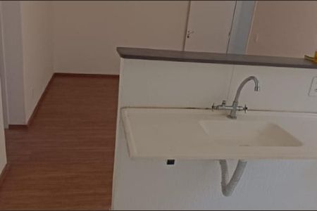 Cozinha  de apartamento à venda com 2 quartos, 45m² em Bela Vista, Vespasiano