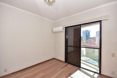 Apartamento para alugar com 160m², 4 quartos e 3 vagasSuíte 2