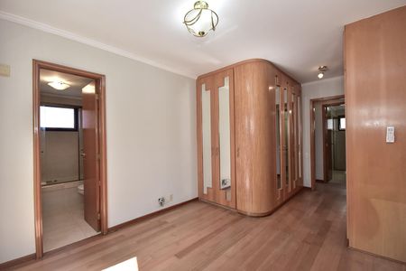 Apartamento para alugar com 160m², 4 quartos e 3 vagasSuíte 2