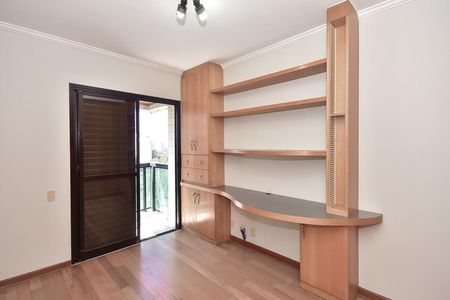 Apartamento para alugar com 160m², 4 quartos e 3 vagas Apartamento para alugar com 160m², 4 quartos e 3 vagasQuarto 2