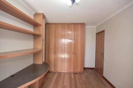 Apartamento para alugar com 160m², 4 quartos e 3 vagasQuarto 2