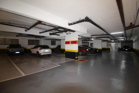 Apartamento à venda com 40m², 1 quarto e 1 vaga Apartamento à venda com 40m², 1 quarto e 1 vagaÁrea comum